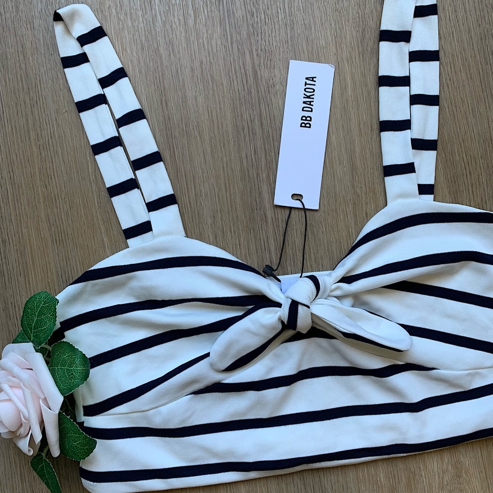 NWT BB Dakota Hello Sailor Crop Top